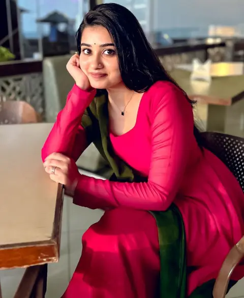 North Indian Escorts in Mumbai - Charming North Indian Escorts